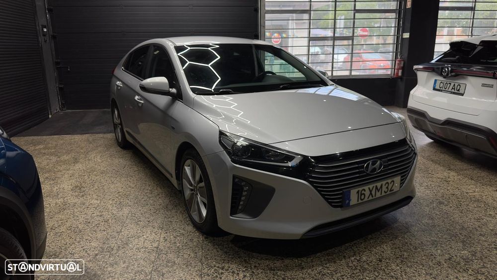 Hyundai Ioniq 1.6 GDI HEV Hybrid Tech - 1