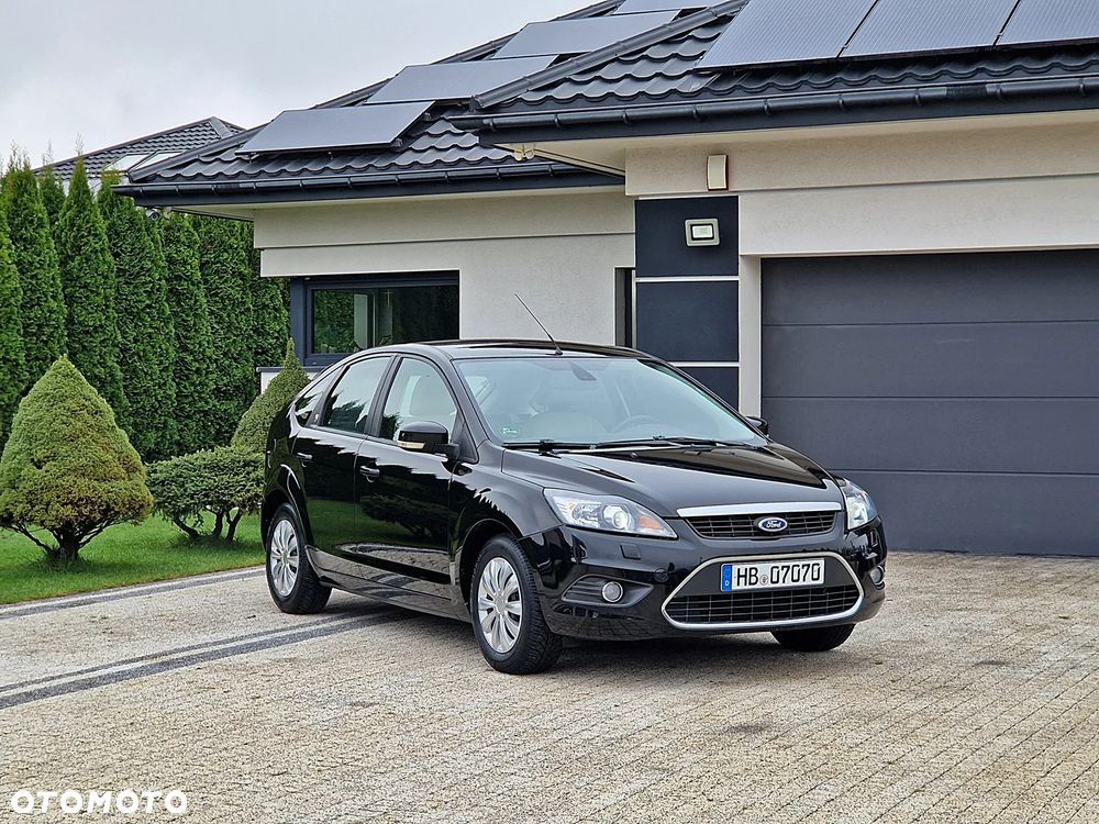 Ford Focus 1.6 Ghia - 8