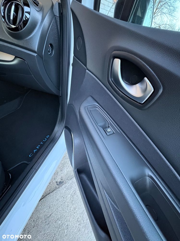 Renault Captur - 14