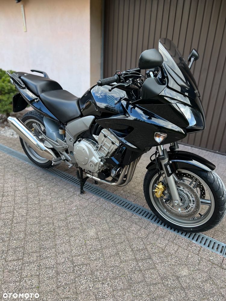 Honda CBF - 11