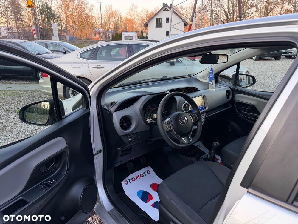 Toyota Yaris 1.0 Life - 12