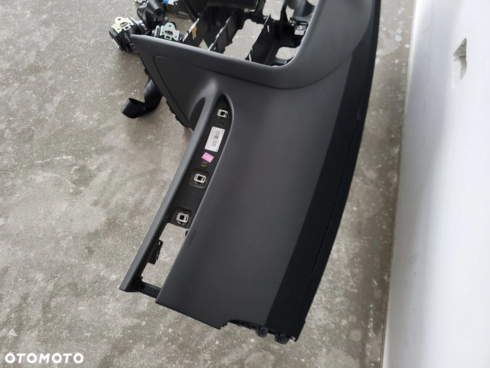 AUDI A6 C6 LIFT DESKA KONSOLA AIRBAG PASY CZARNA SOUL 4 RAMMIENNA KOMPLET - 2