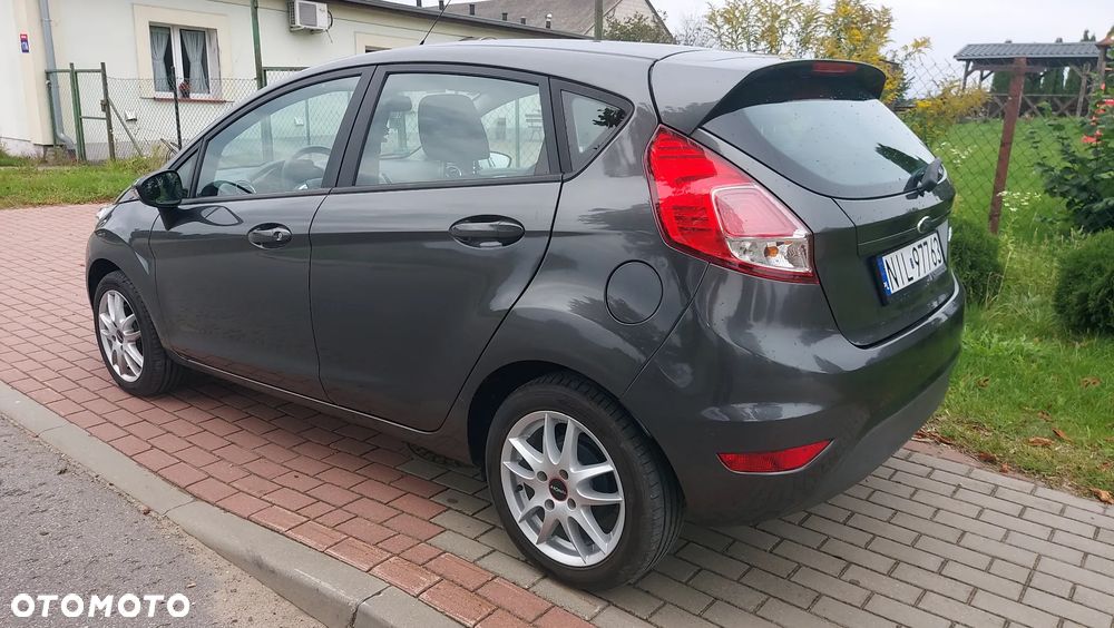 Ford Fiesta - 2