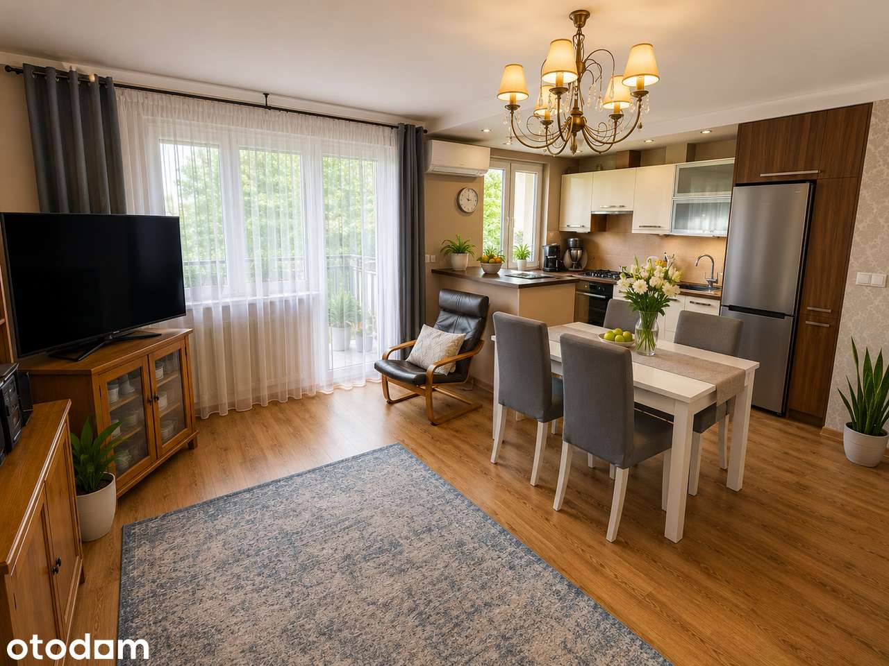 Na sprzedaż przestronne mieszkanie 65 m² przy UM
