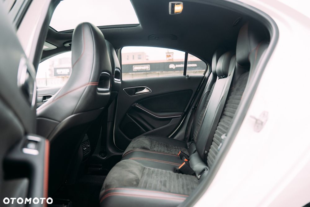 Mercedes-Benz Klasa A 200 CDI 7G-DCT AMG Line - 21