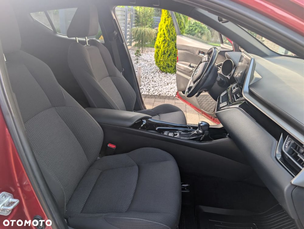 Toyota C-HR Style Selection - 7