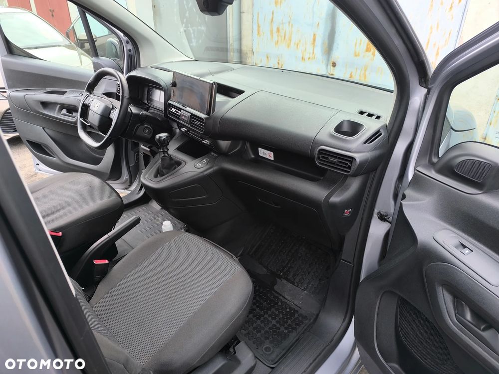 Opel Combo - 12