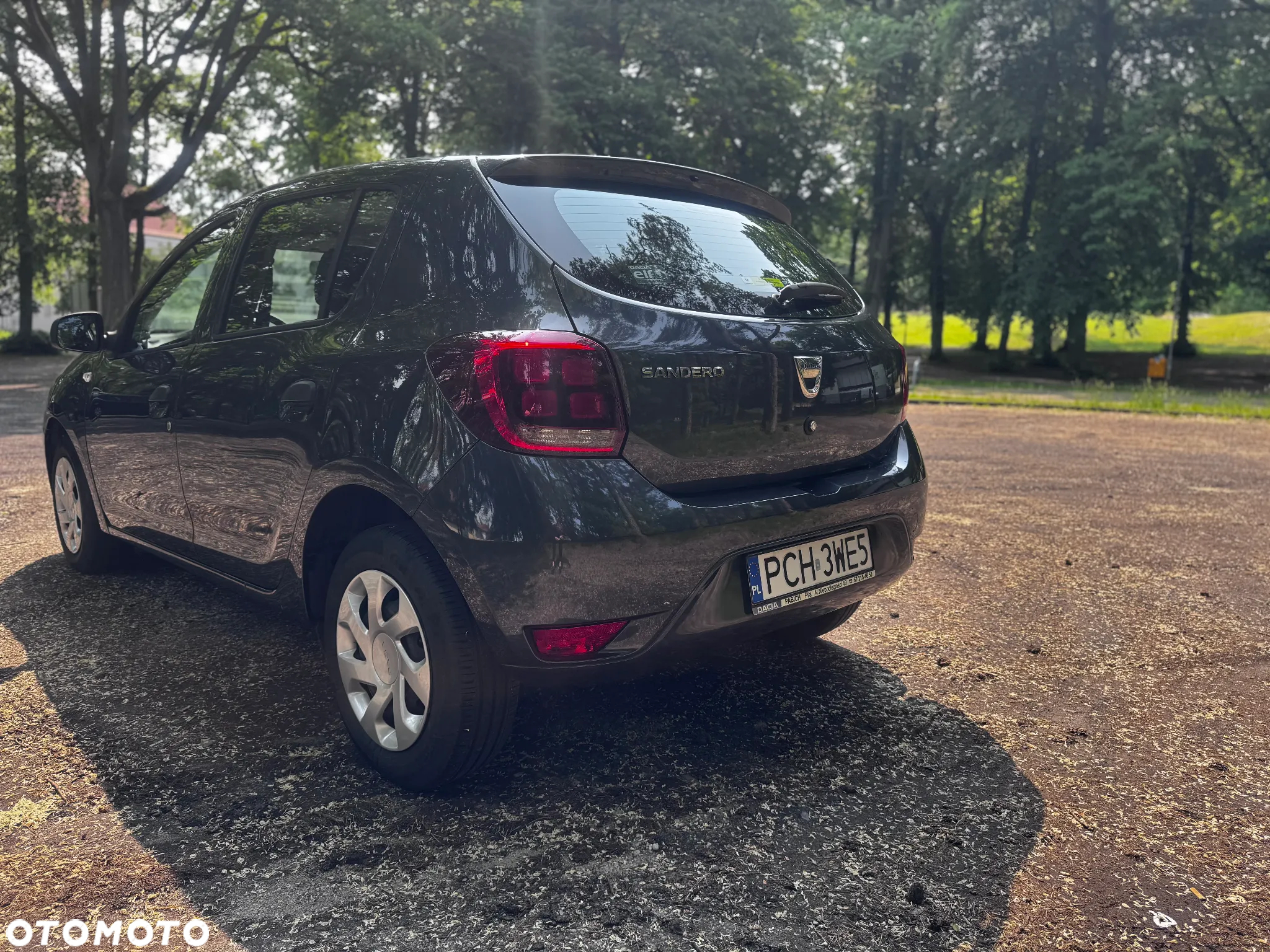 Dacia Sandero 1.0 SCe Laureate - 12