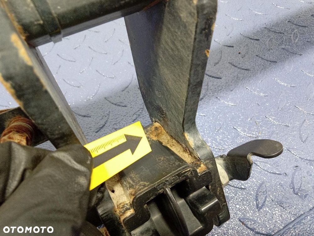 DACIA DUSTER I LIFT 13- HAK HOLOWNICZY DO PRZYCZEPY - 3