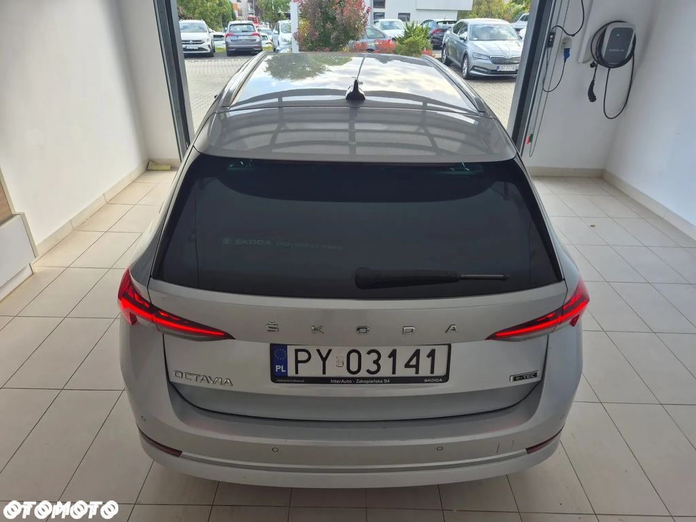 Skoda Octavia - 8