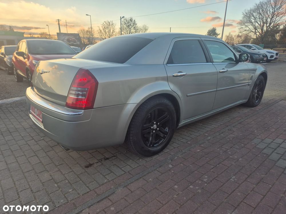 Chrysler 300C 5.7 V8 Hemi - 5