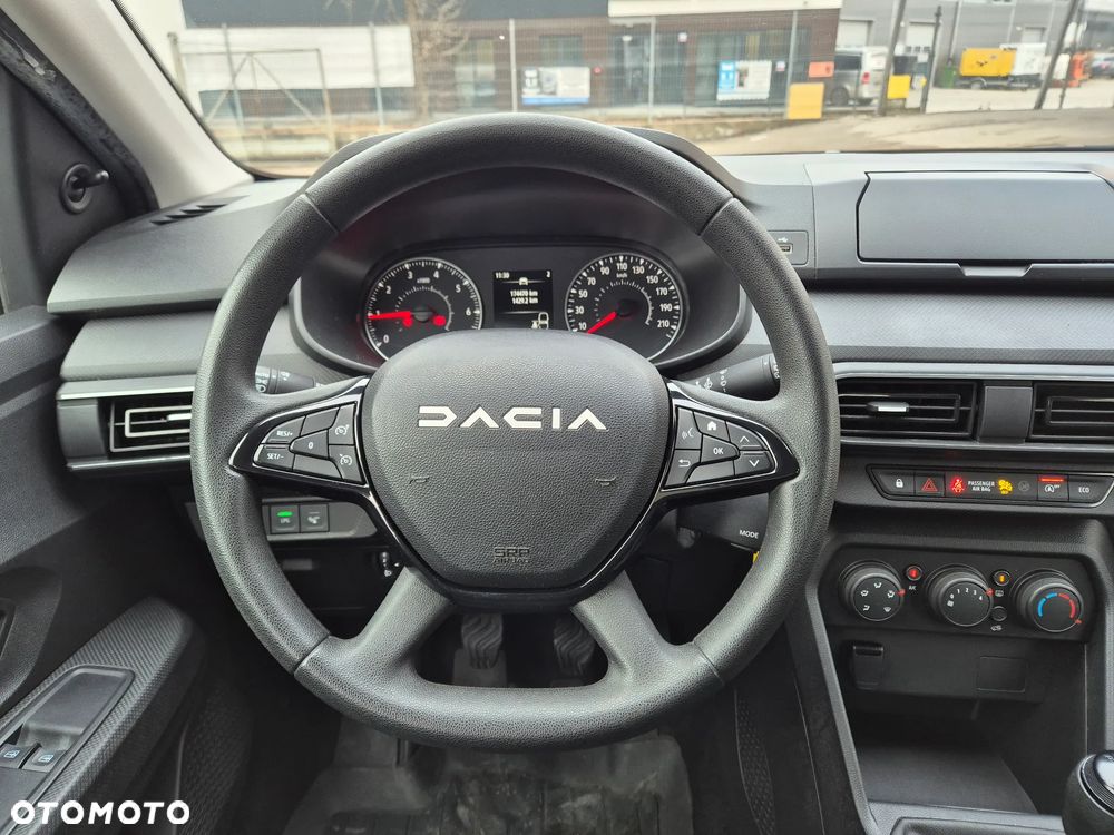 Dacia Jogger 1.0 TCe Essential - 11