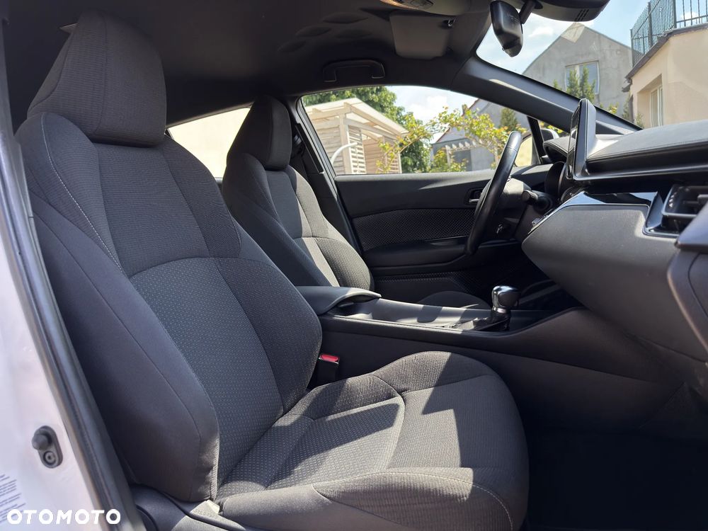 Toyota C-HR Style Selection - 23