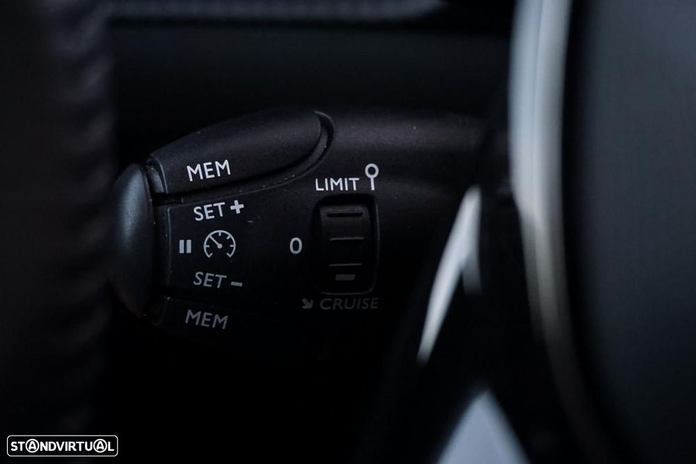 Peugeot e-208 50 kWh Active - 31