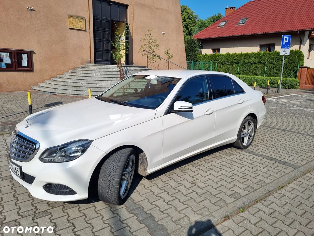 Mercedes-Benz Klasa E 200 CDI DPF BlueEFFICIENCY 7G-TRONIC - 2