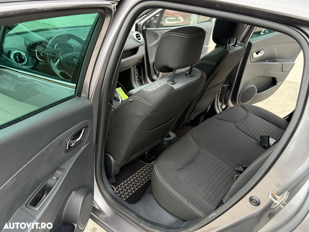 Renault Clio Energy dCi 90 EDC Intens - 14