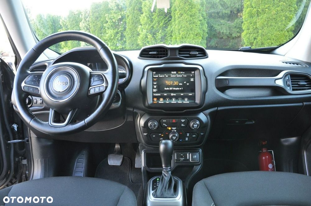 Jeep Renegade - 33