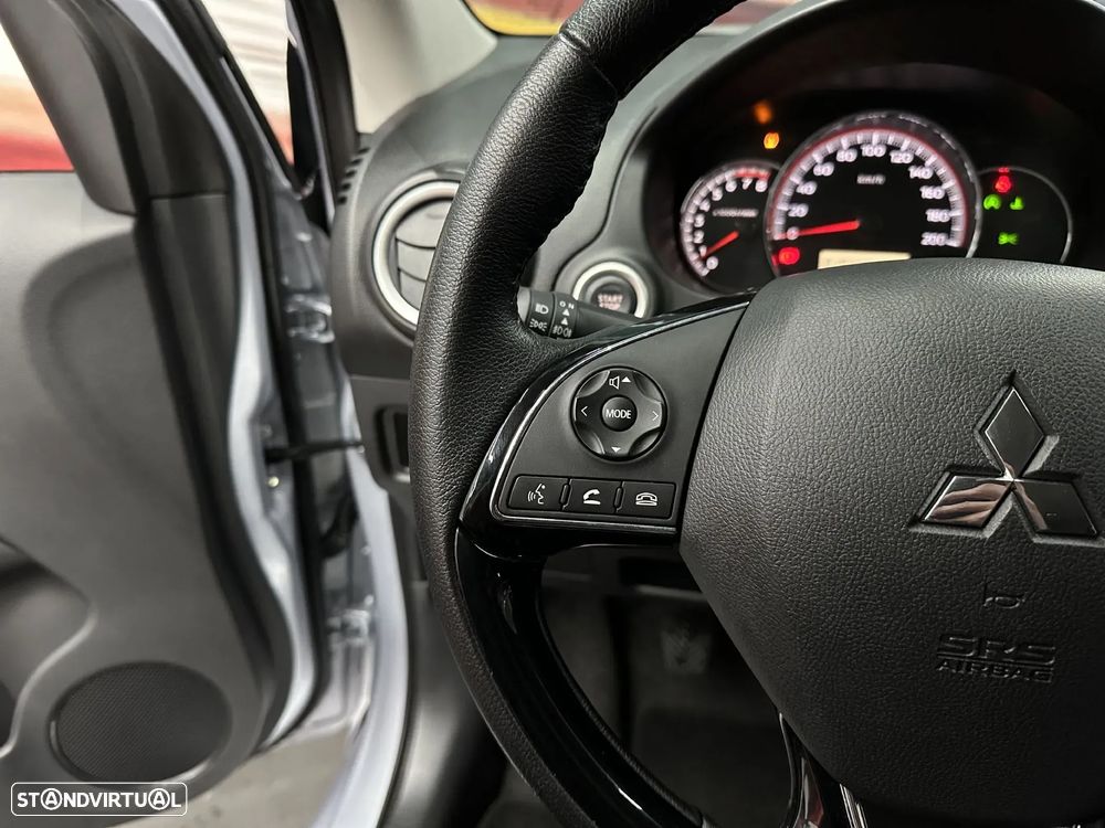 Mitsubishi Space Star 1.2 Intense Connect Edition - 18