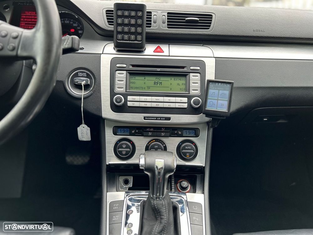 VW Passat Variant 2.0 TDi Highline DSG - 12