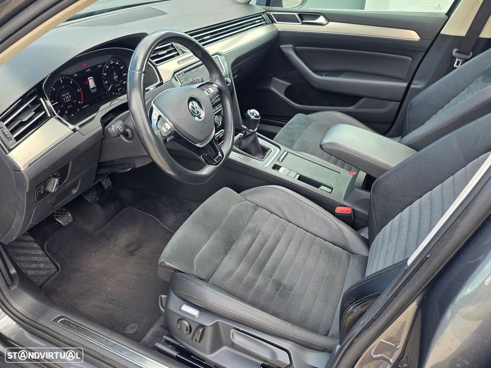 VW Passat Variant 1.6 TDI (BlueMotion ) Comfortline - 8