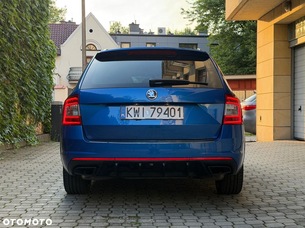 Skoda Octavia 2.0 TSI RS - 16