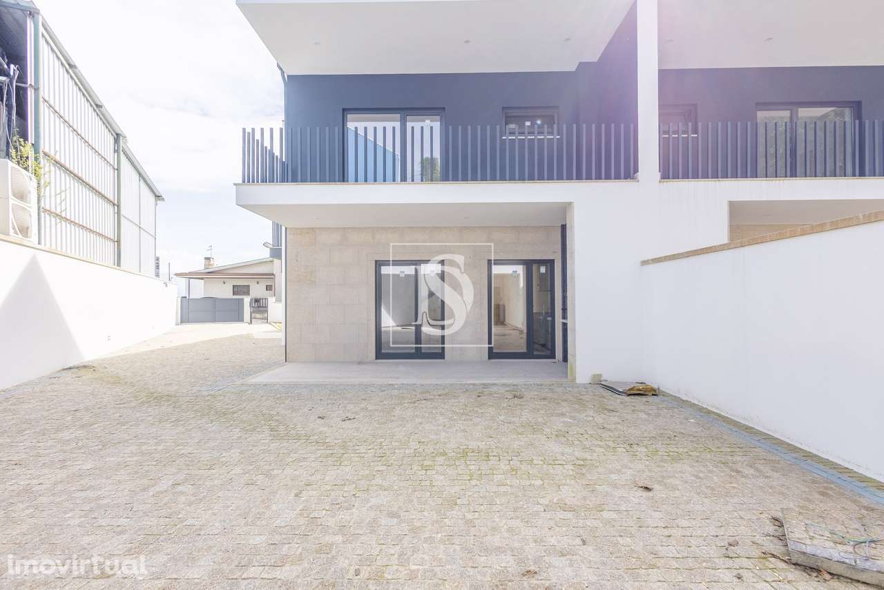 Moradia Geminada T3 Marco Canaveses - Grande imagem: 3/27