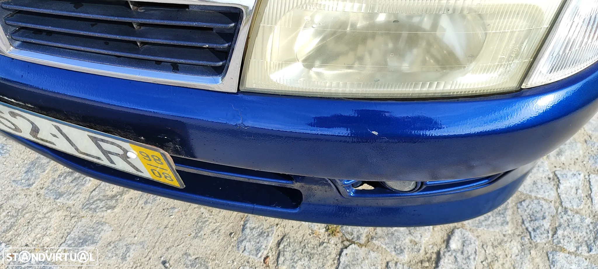 Mitsubishi Lancer 1.3 GLX - 12