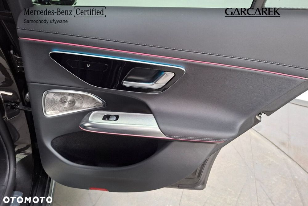 Mercedes-Benz Klasa E - 25