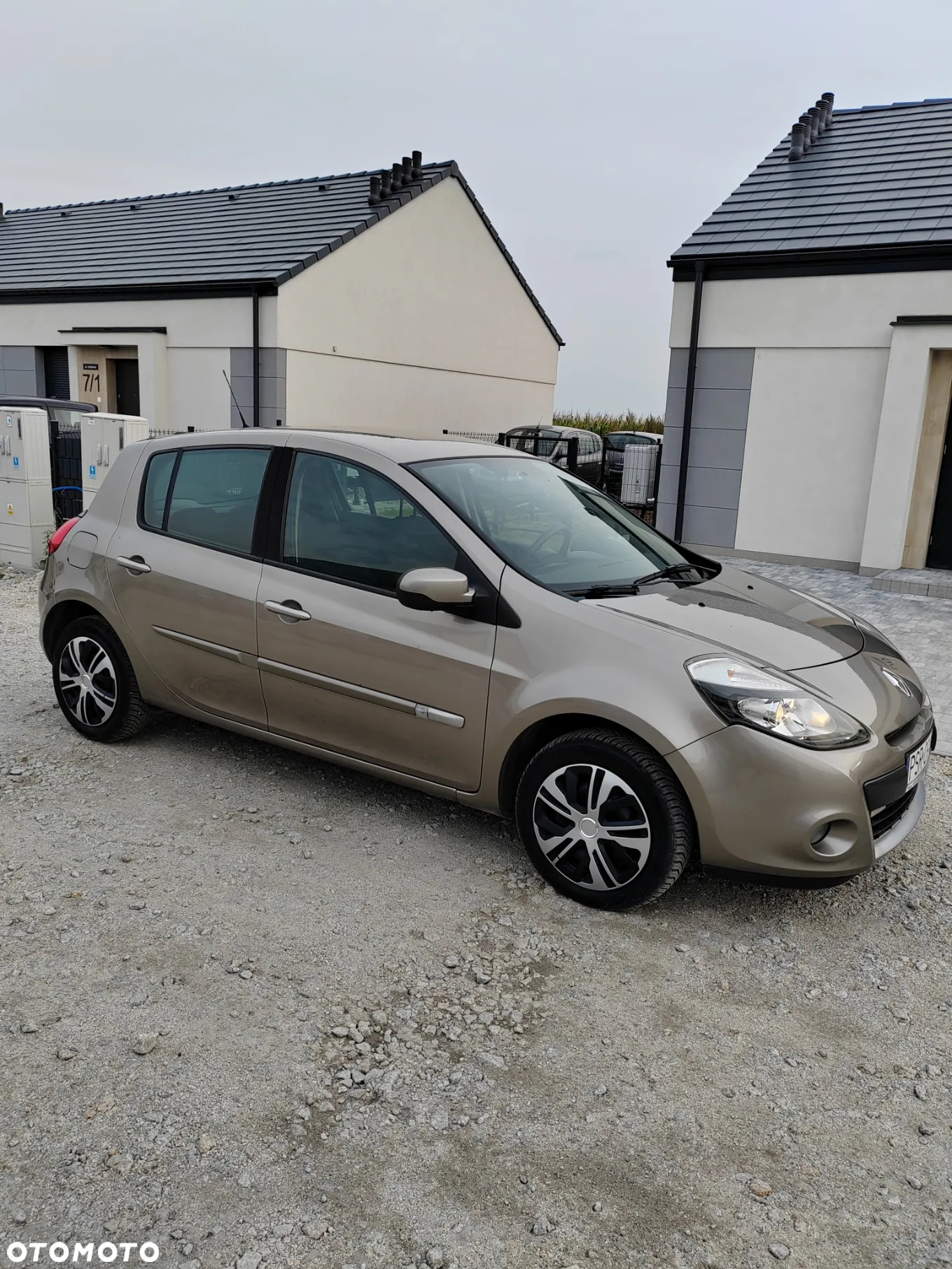 Renault Clio 1.2 16V 75 Expression - 2