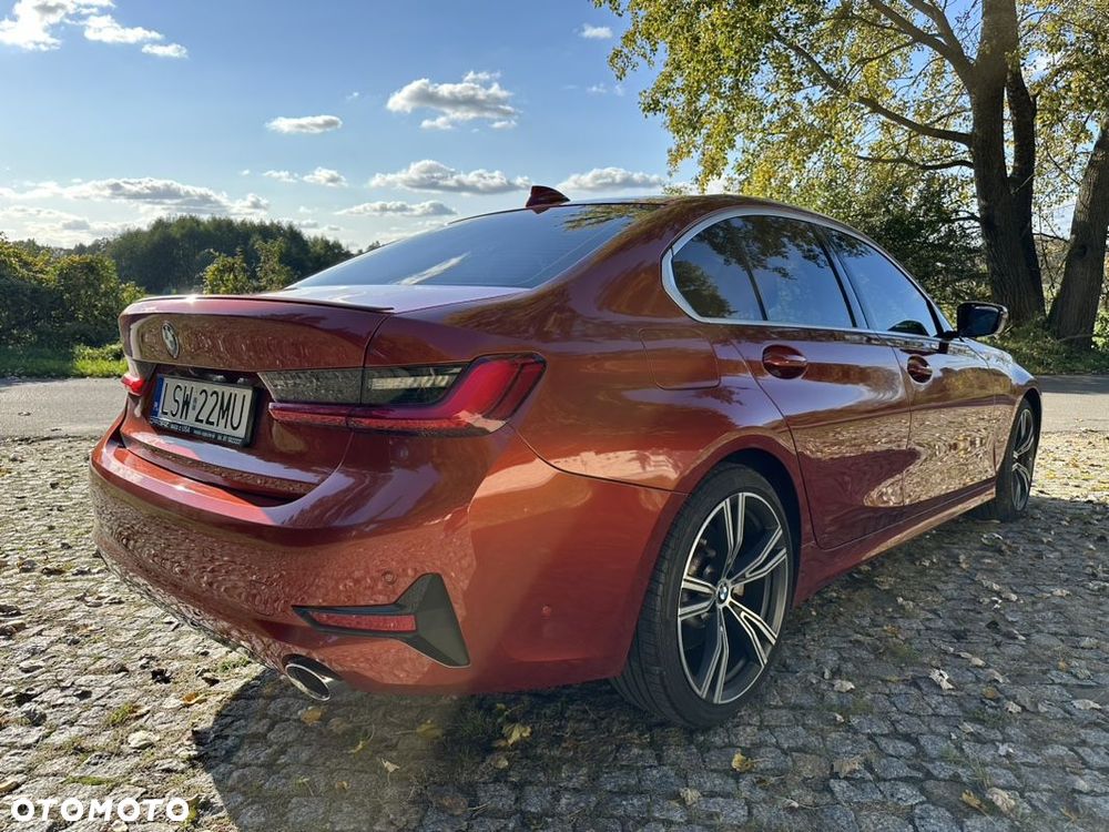 BMW Seria 3 330i Sport Line - 7