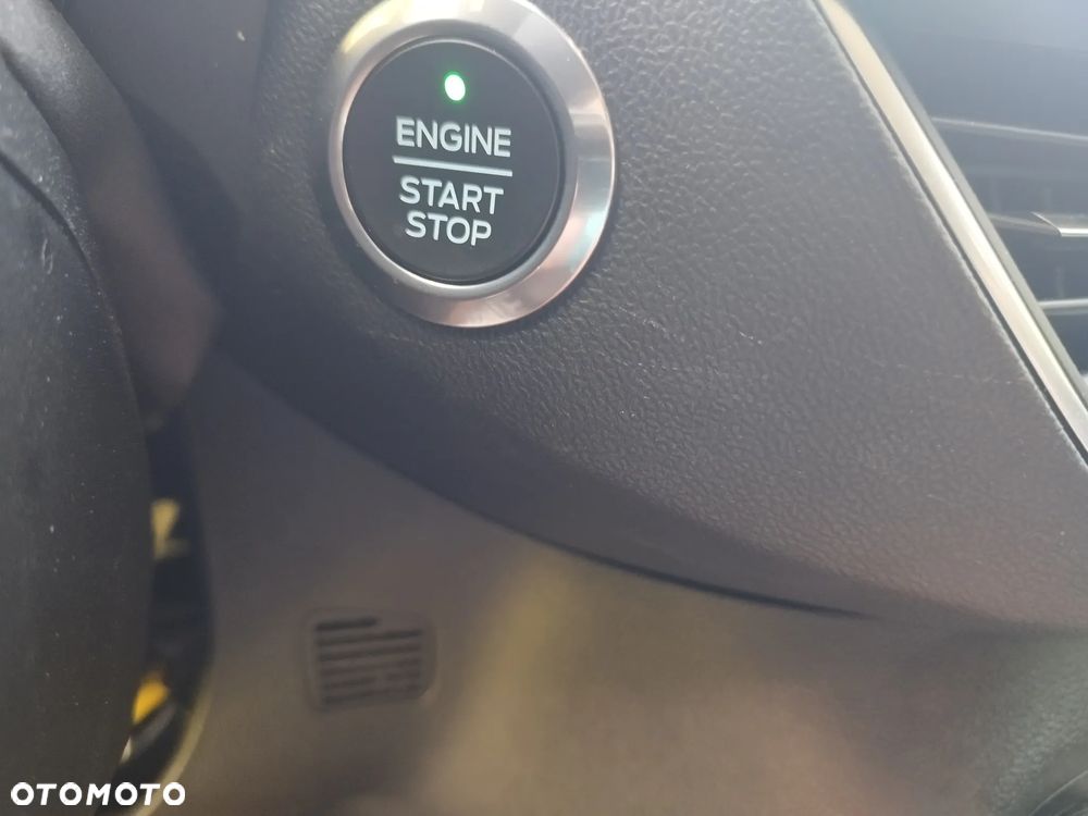 Ford Focus 1.0 EcoBoost Titanium X - 33