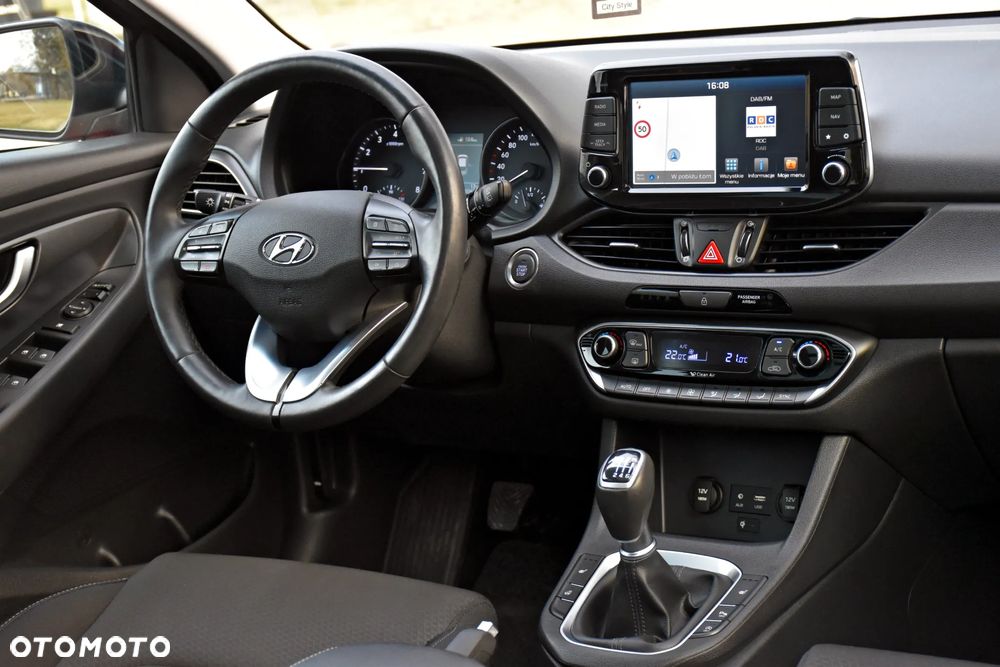 Hyundai i30 1.0 T-GDI Connect & Go - 38