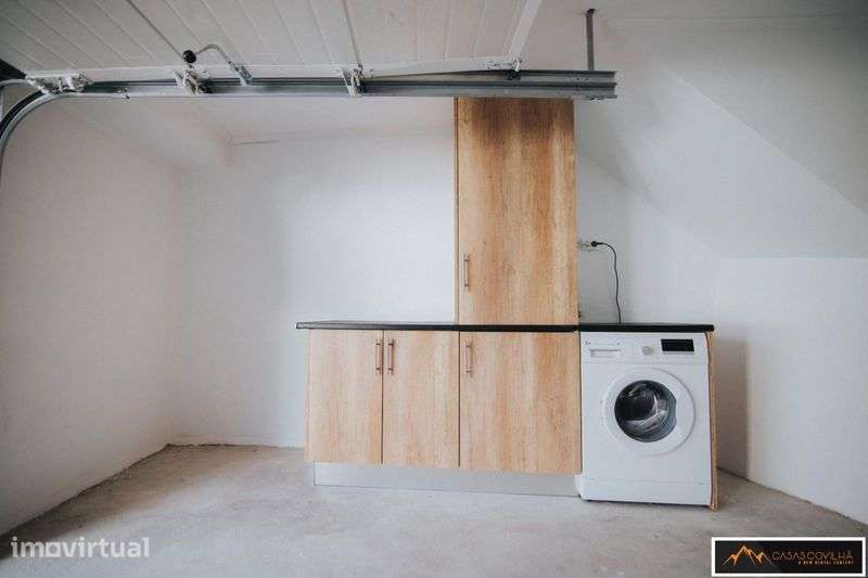 Moradia no centro histórico com garagem - Grande imagem: 3/12