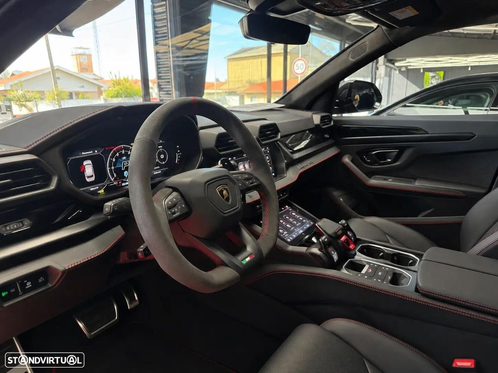 Lamborghini Urus 4.0 V8 SE - 24
