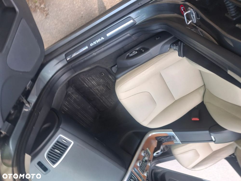 Volvo XC 60 T6 AWD Geartronic Linje Inscription - 15
