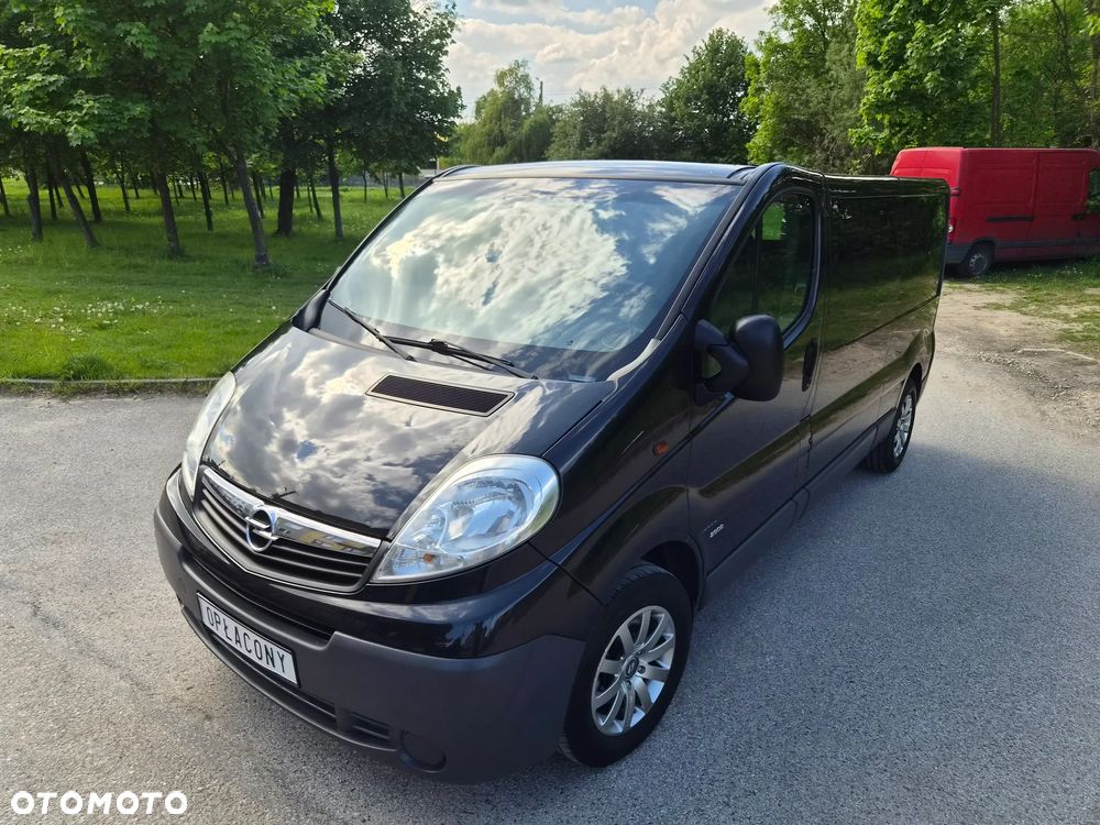 Opel Vivaro - 1
