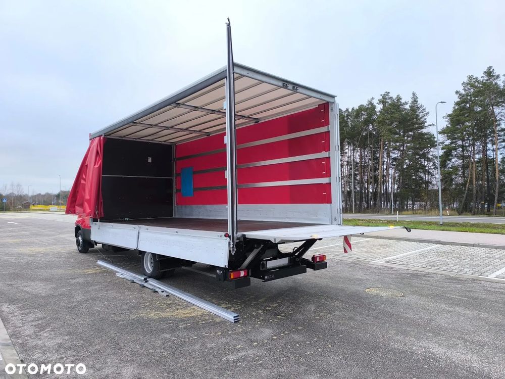 Iveco Daily 70C18 Sypialnia 2 Łóżka , WINDA 1.000kg, 15 Palet, Firana + Drzwi z Tyłu! - 14
