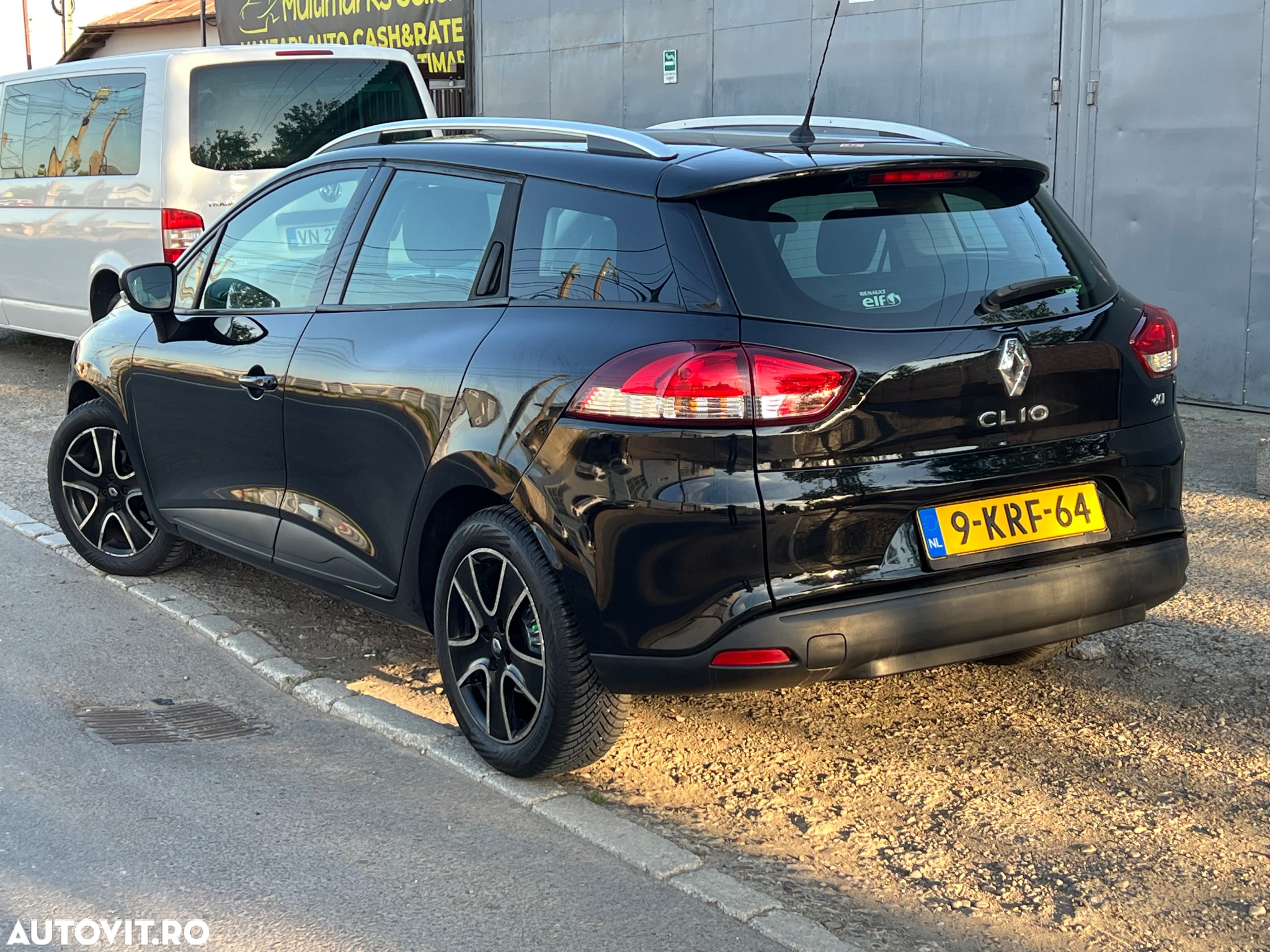 Renault Clio (Energy) dCi 90 Bose Edition - 4