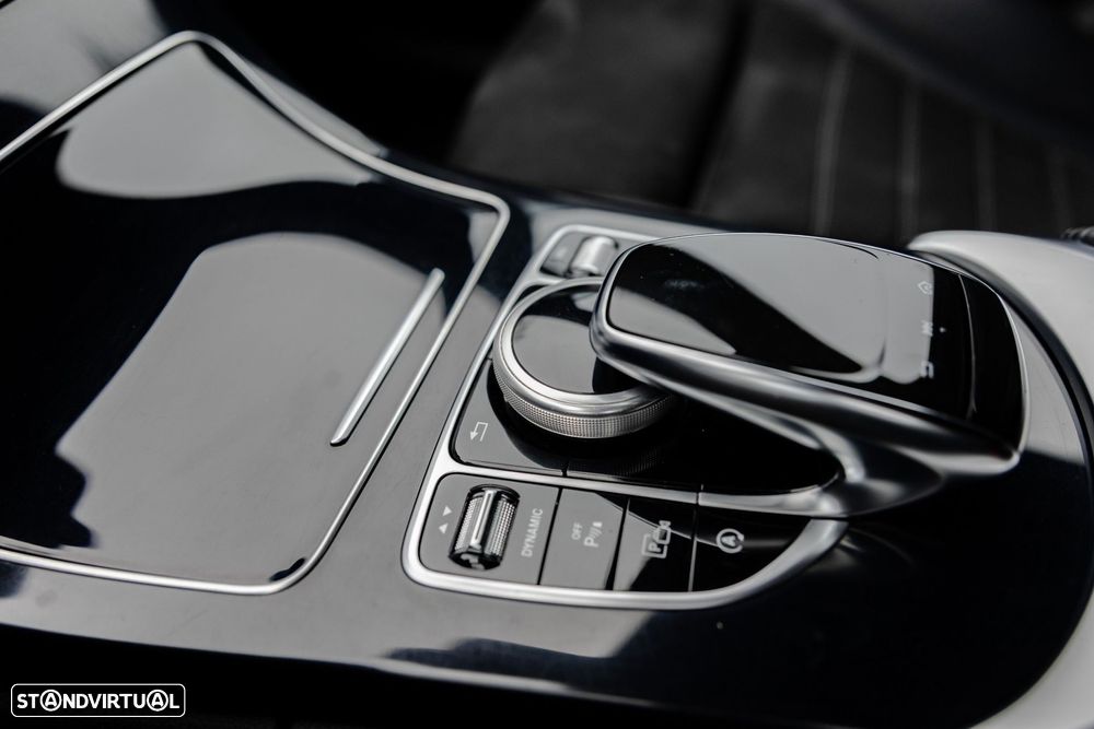 Mercedes-Benz C 220 d AMG Line - 30