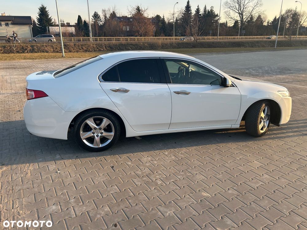 Honda Accord 2.0 Elegance - 4