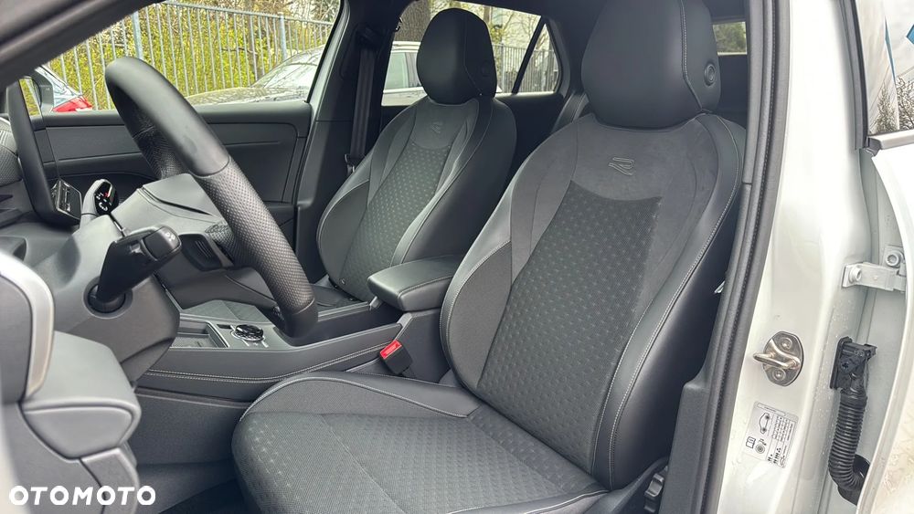Volkswagen T-Roc 1.5 eTSI R-Line DSG - 13