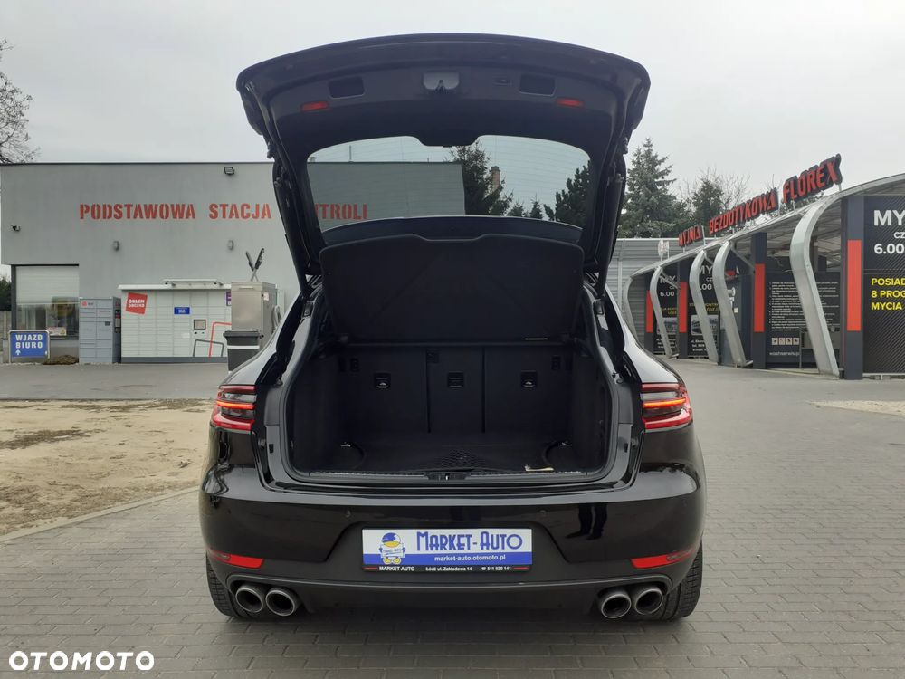 Porsche Macan - 4