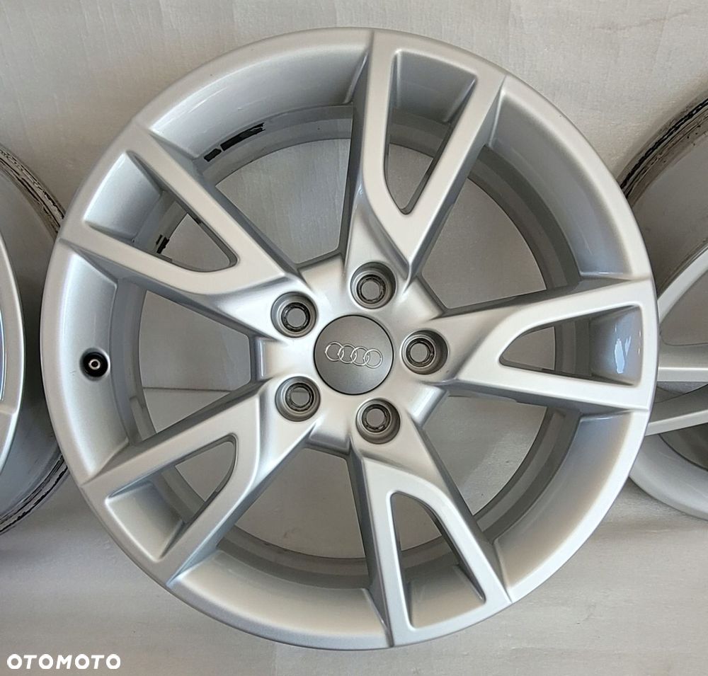 FELGI AUDI Q3 8U0 6,5X17 17 ET33 5X112 - 5
