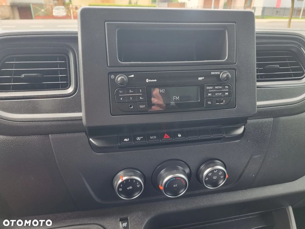 Renault Master - 30