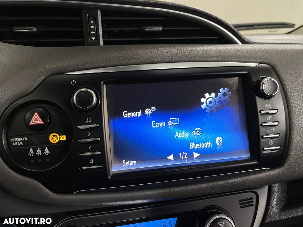 Toyota Yaris 1.5 VVT-i HSD Active - 15