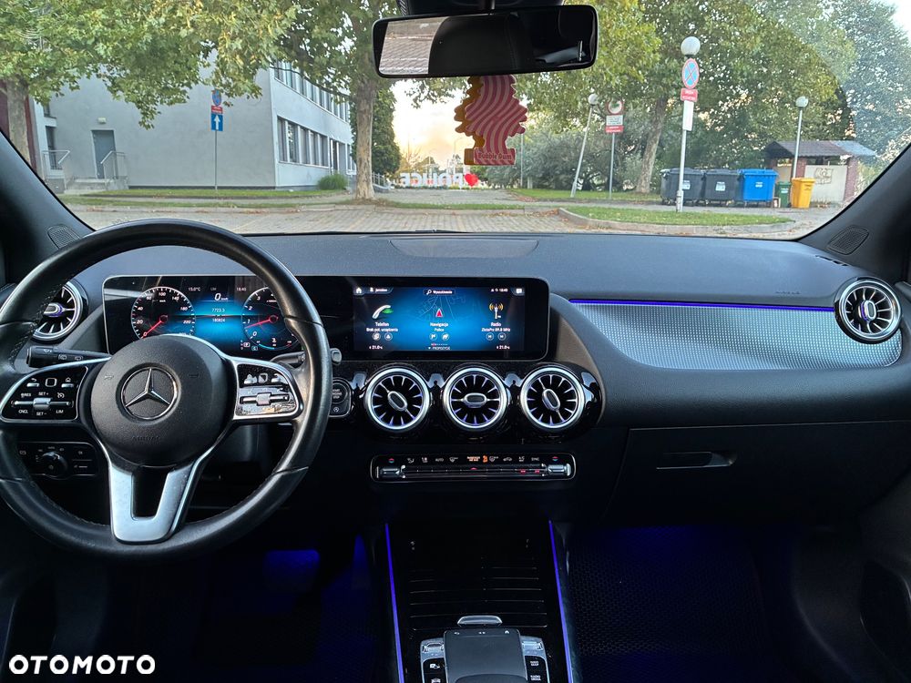 Mercedes-Benz Klasa B 220 4-Matic 7G-DCT - 11