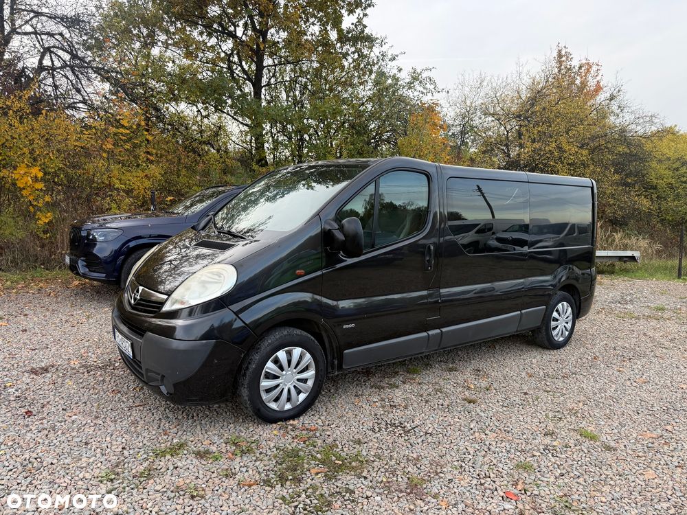 Opel Vivaro - 17