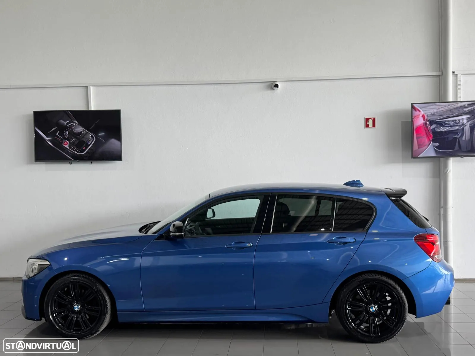 BMW 120 dA Pack M - 17