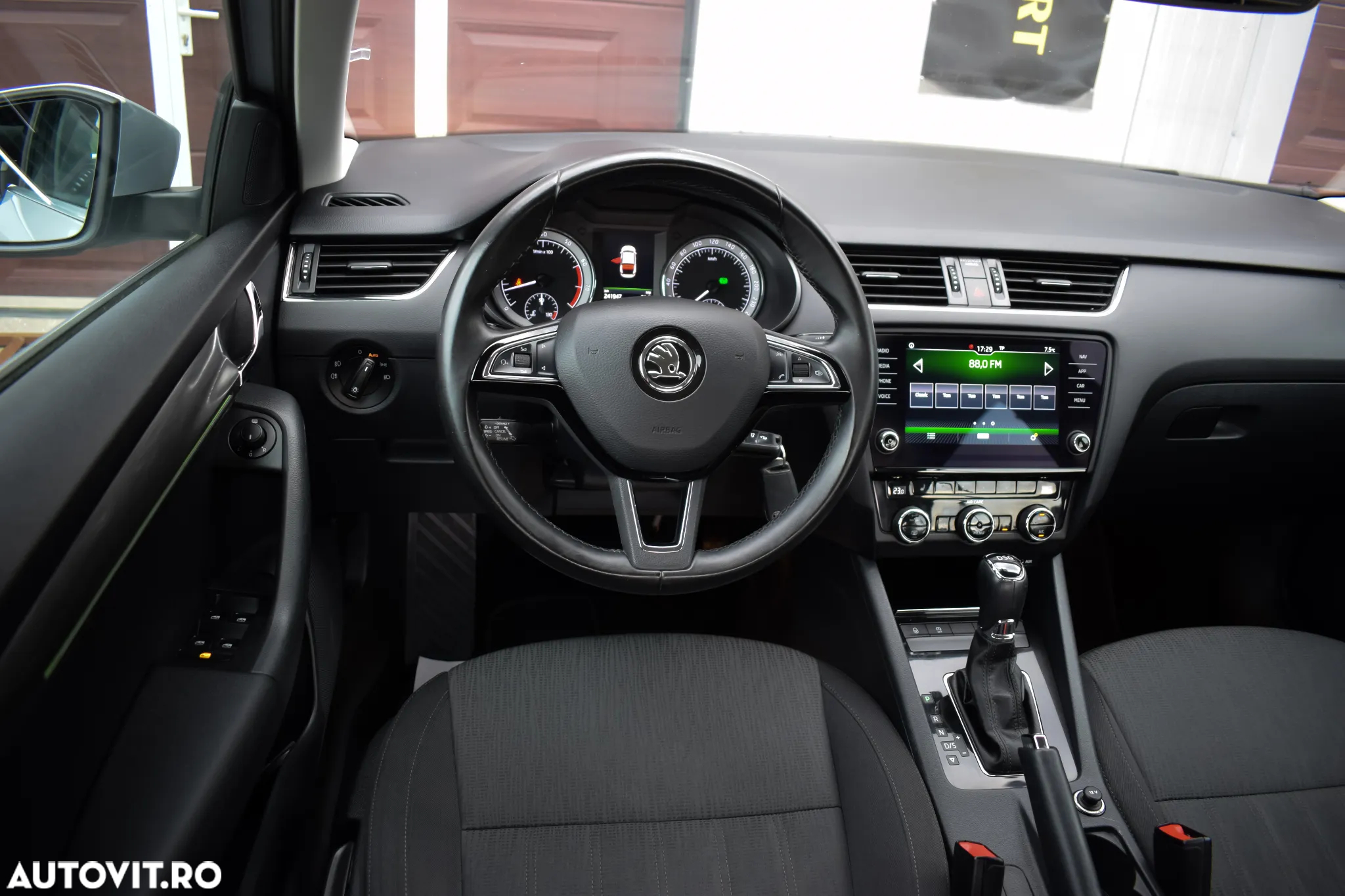 Skoda Octavia 1.4 TSI DSG Style - 15