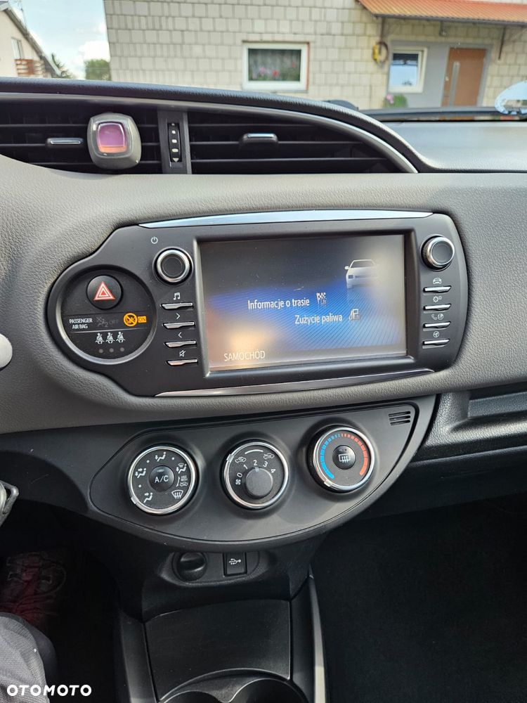 Toyota Yaris 1.0 VVT-i - 23